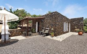 La Casa de Abajo
